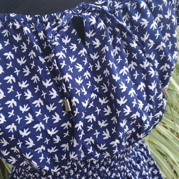 Ana & Rosa blue white bird dress - Picture 3 of 9